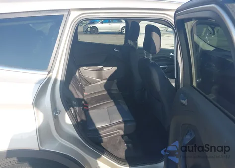 2018 Ford Escape Se из США, поврежденный, VIN 1FMCU9GD7JUD57180